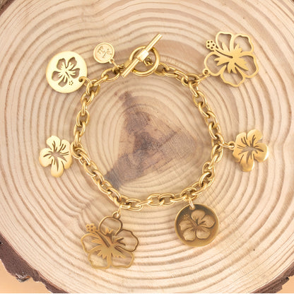 7 Inch Golden Chain Link Bracelet with Assortment of Amapola Charms